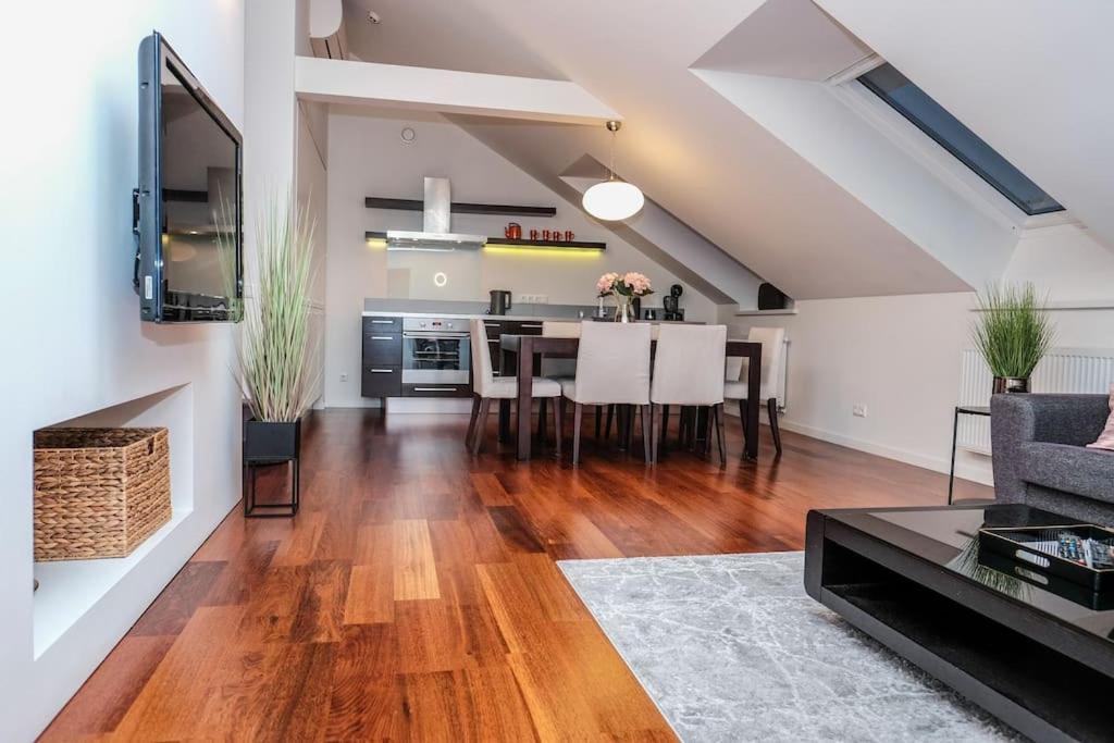 #Stayhere - Spacious Luxury Town Hall 3Bdr Apartment Vilnius Exterior photo