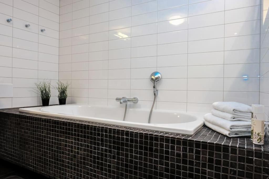 #Stayhere - Spacious Luxury Town Hall 3Bdr Apartment Vilnius Exterior photo